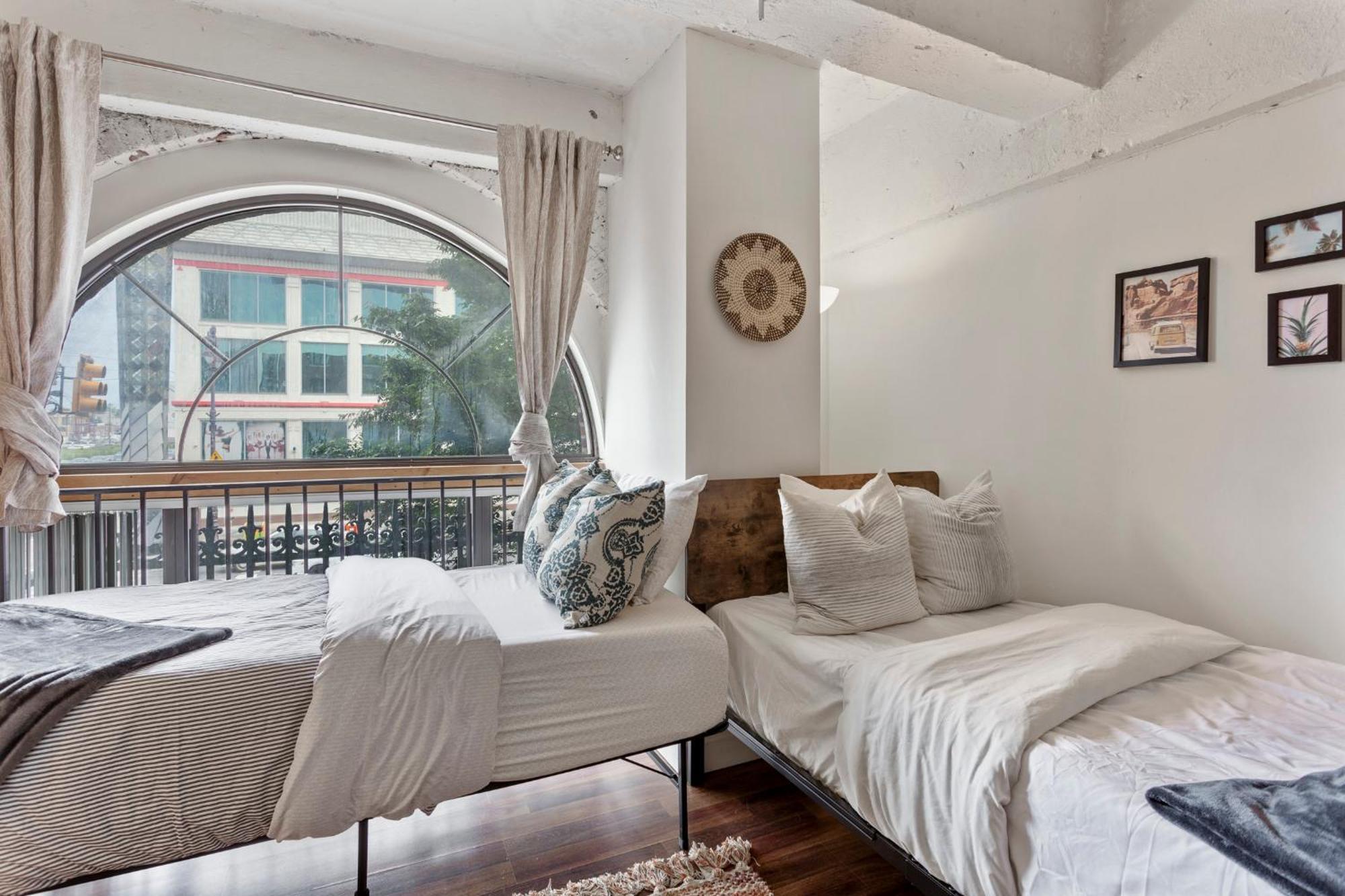 פילדלפיה Sleeps 4! 2Br, Gym, Free Parking, Close To Major Attractions מראה חיצוני תמונה