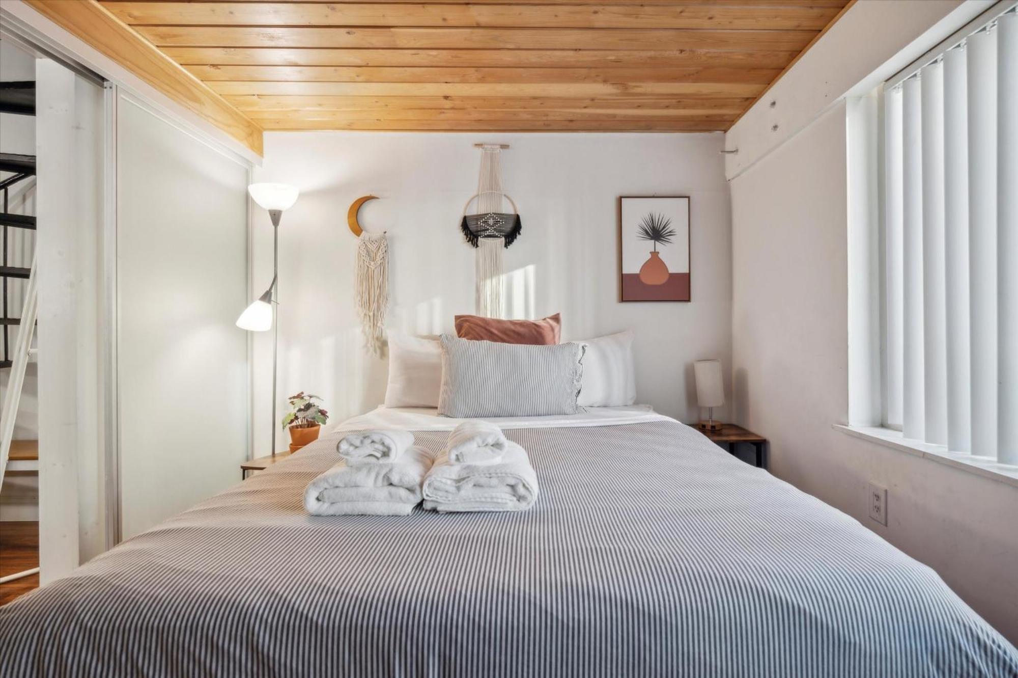 פילדלפיה Sleeps 4! 2Br, Gym, Free Parking, Close To Major Attractions מראה חיצוני תמונה